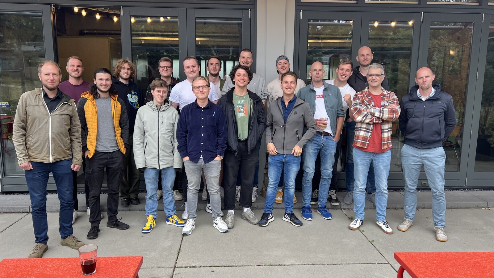 Groepsfoto van leiderschapstraject, Dave Clifford in het midden